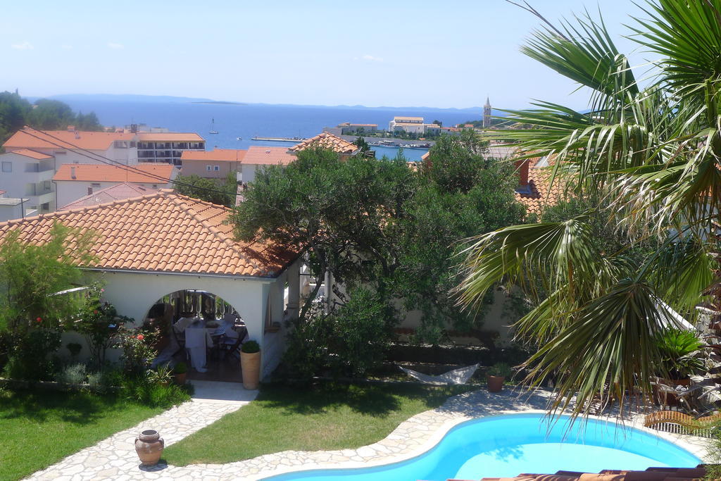 Apartments Lorenandreja Rab Town Exterior photo